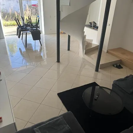 Paisible Housse Apartment